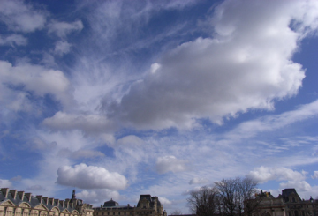 Cloud in Paris